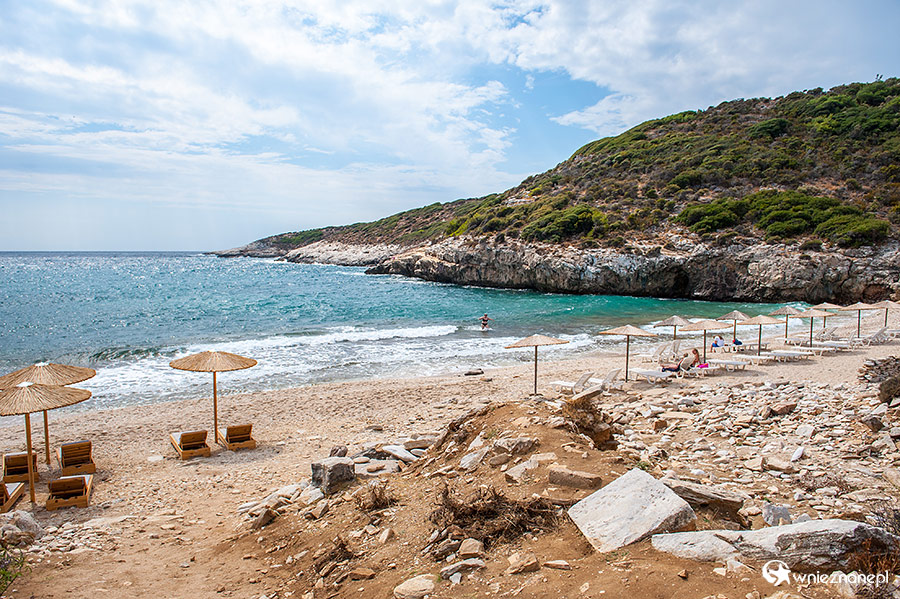Thassos. Plaża Kalami niedaleko Gioli. - foto: wnieznane.pl Thassos. Plaża Kalami niedaleko Gioli. - foto: wnieznane.pl