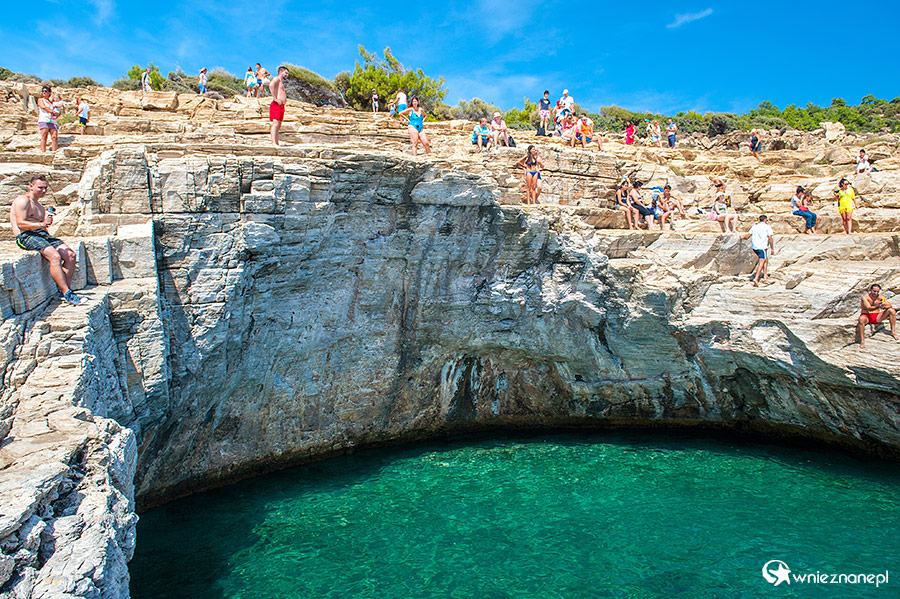Thassos. Giola - naturalny morski basen. - foto: wnieznane.pl