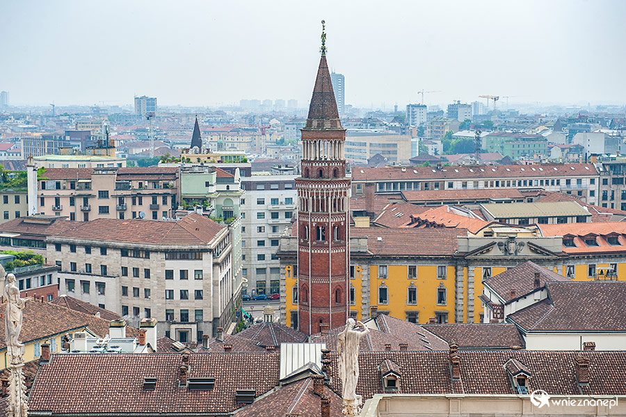 Mediolan. Widok z dachu katedry na miasto. - foto: wnieznane.pl Mediolan. Widok z dachu katedry na miasto. - foto: wnieznane.pl