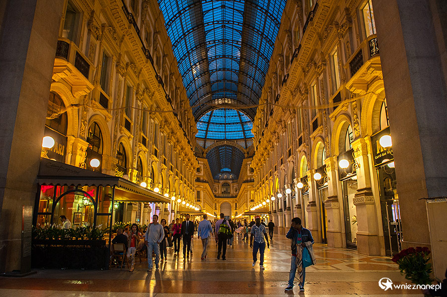 Mediolan. Wnętrze Gallerii Vittorio Emanuele II. - foto: wnieznane.pl