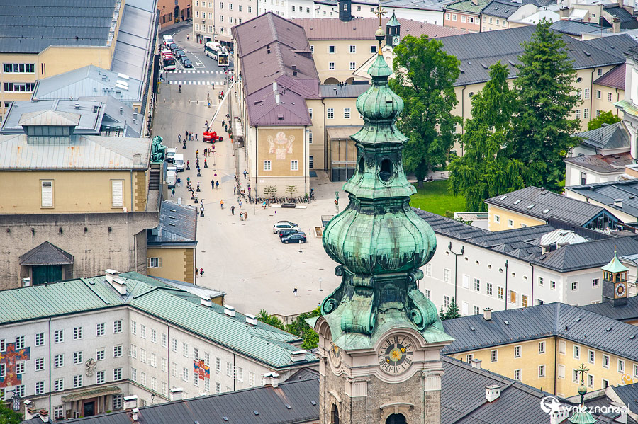 Salzburg. Widok na miasto z twierdzy Hohensalzburg. - foto: wnieznane.pl