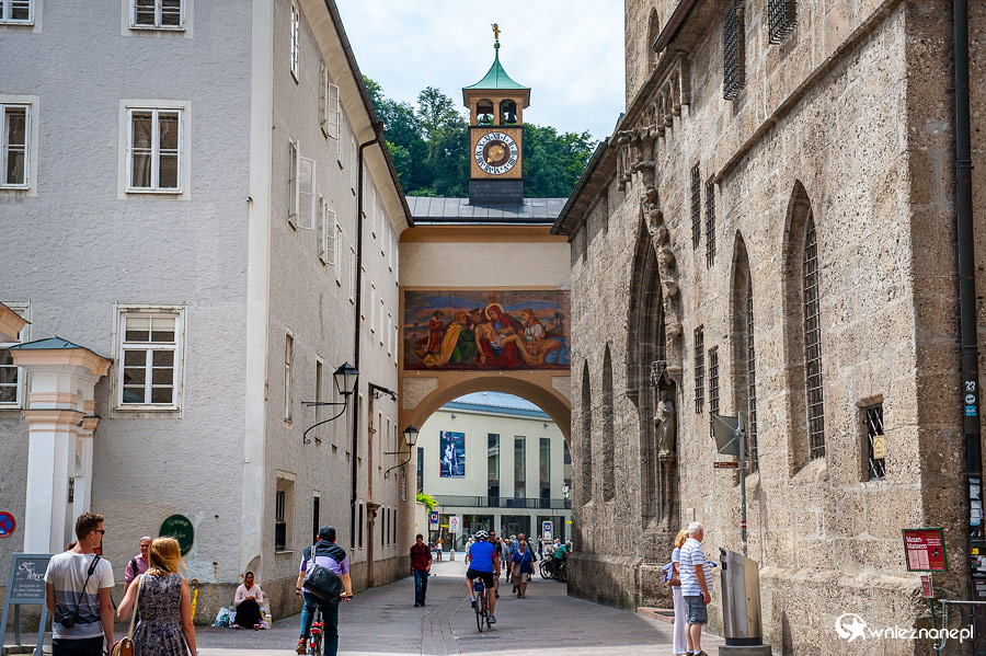 Salzburg. Niedaleko Katedry św. Ruperta. - foto: wnieznane.pl