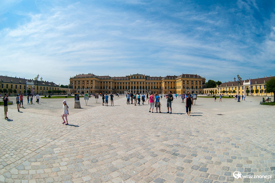 Wiedeń. Wspaniały pałac Schonbrunn. - foto: wnieznane.pl Wiedeń. Wspaniały pałac Schonbrunn. - foto: wnieznane.pl