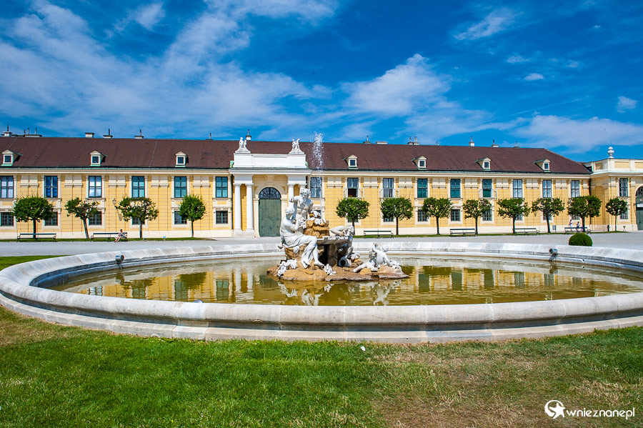 Wiedeń. Wspaniały pałac Schonbrunn. - foto: wnieznane.pl Wiedeń. Wspaniały pałac Schonbrunn. - foto: wnieznane.pl