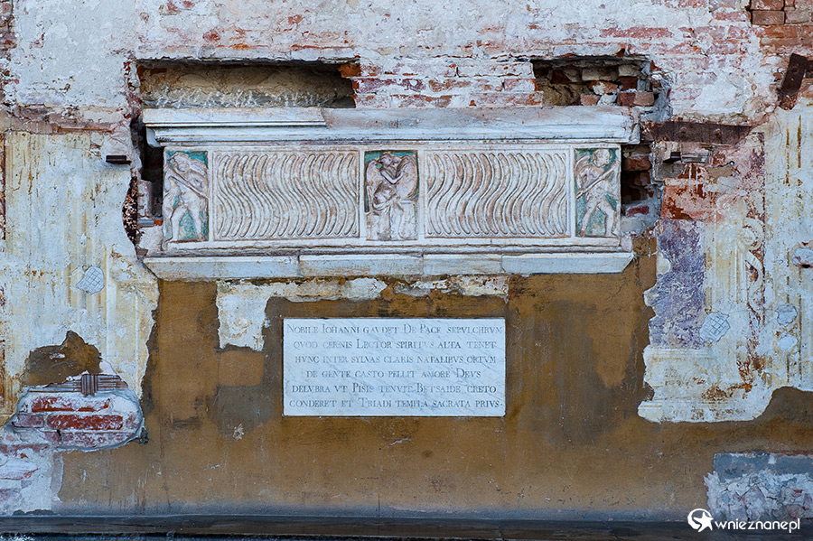 Piza. Na terenie cmentarza Camposanto. - foto: wnieznane.pl