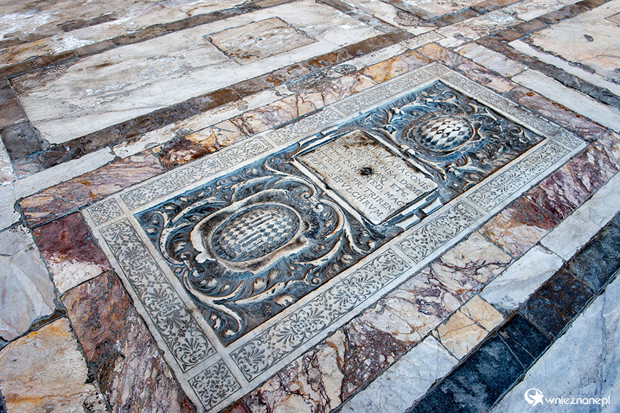 Piza. Na terenie cmentarza Camposanto. - foto: wnieznane.pl