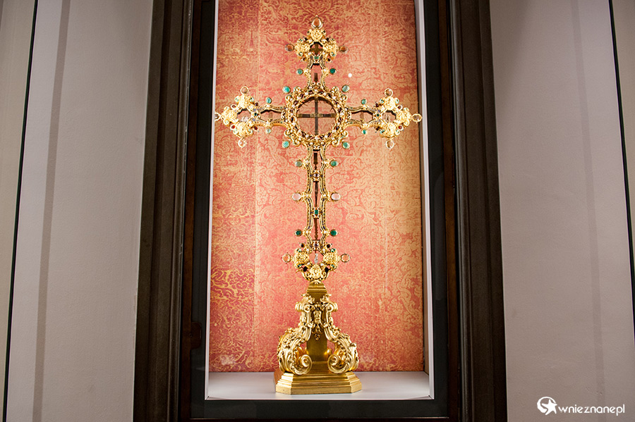 Florencja. Eksponaty w Museo dell'Opera di Santa Maria del Fiore. - foto: wnieznane.pl