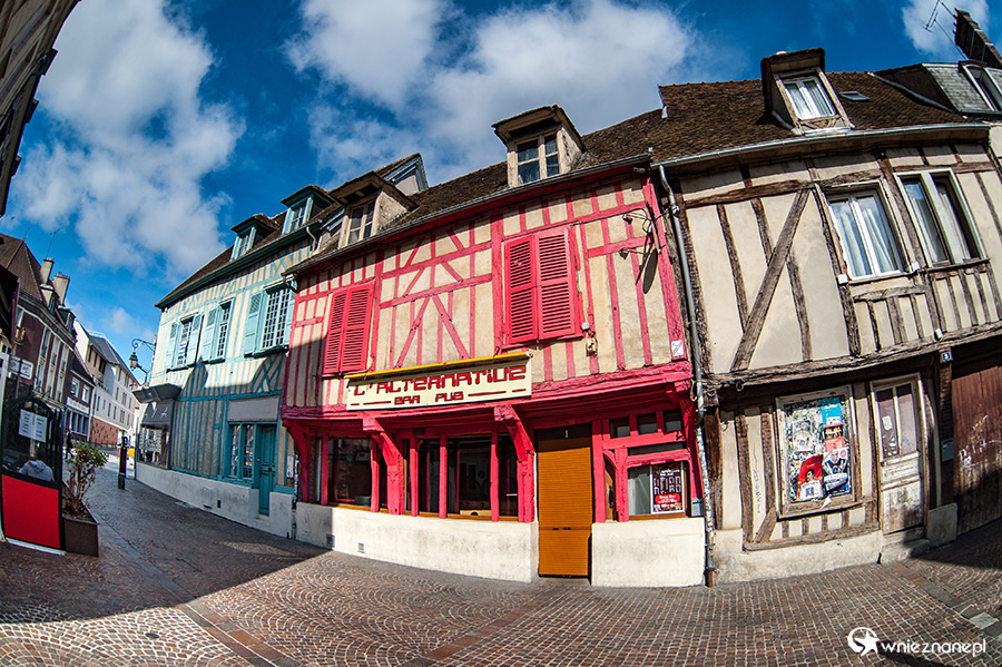 Beauvais. - foto: wnieznane.pl