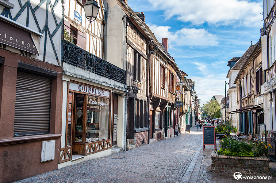 Beauvais. - foto: wnieznane.pl