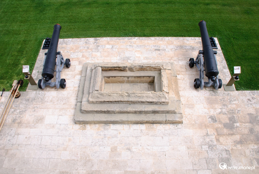 Malta. Valletta. - foto: wnieznane.pl