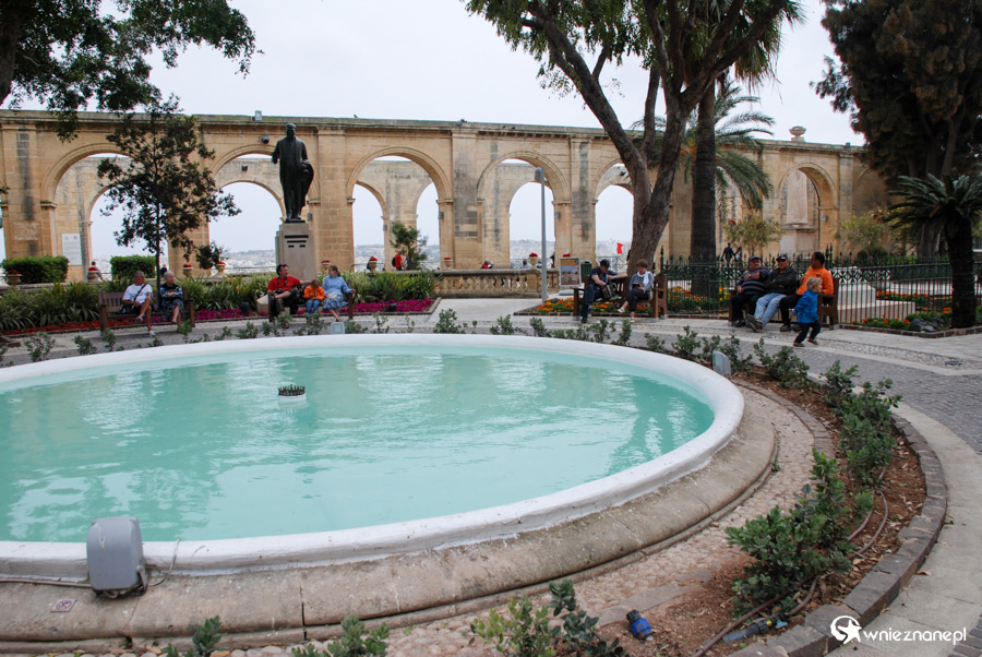 Malta. Valletta. - foto: wnieznane.pl