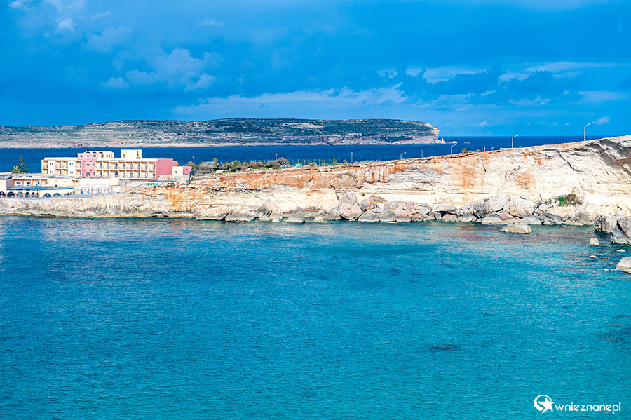 Malta. Malownicza plaża Paradise Beach niedaleko miejscowości Mellieha. - foto: wnieznane.pl Malta. Malownicza plaża Paradise Beach niedaleko miejscowości Mellieha. - foto: wnieznane.pl