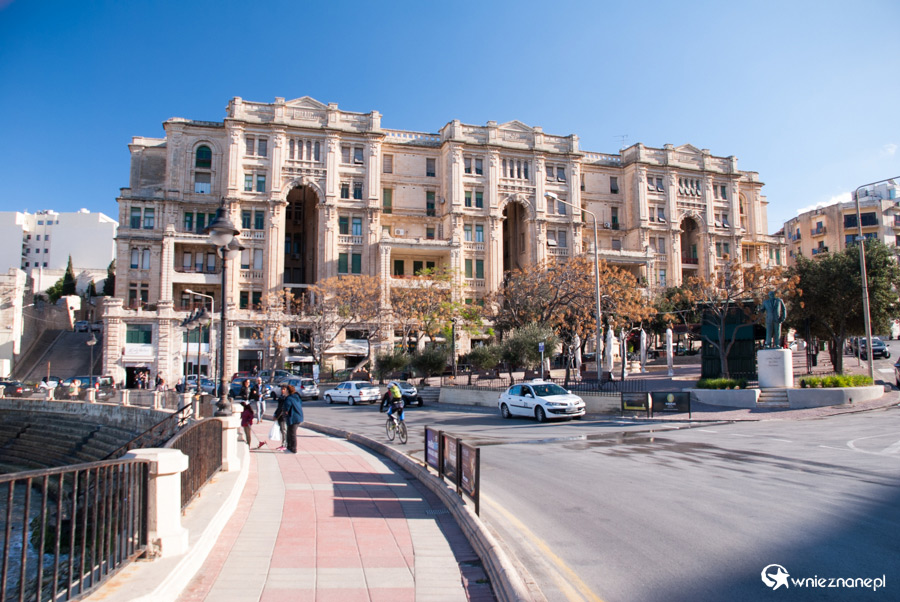 Malta. St Julian's. - foto: wnieznane.pl