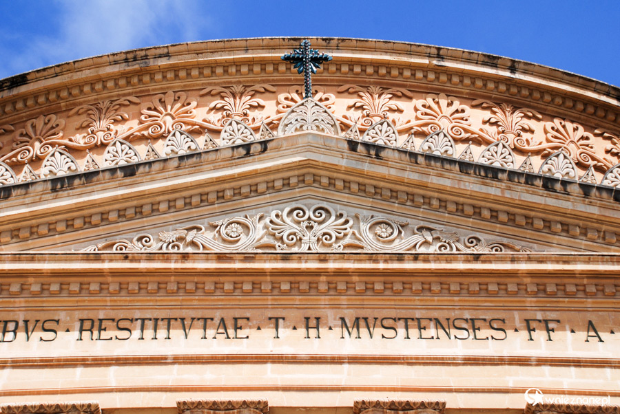 Malta. Mosta. - foto: wnieznane.pl