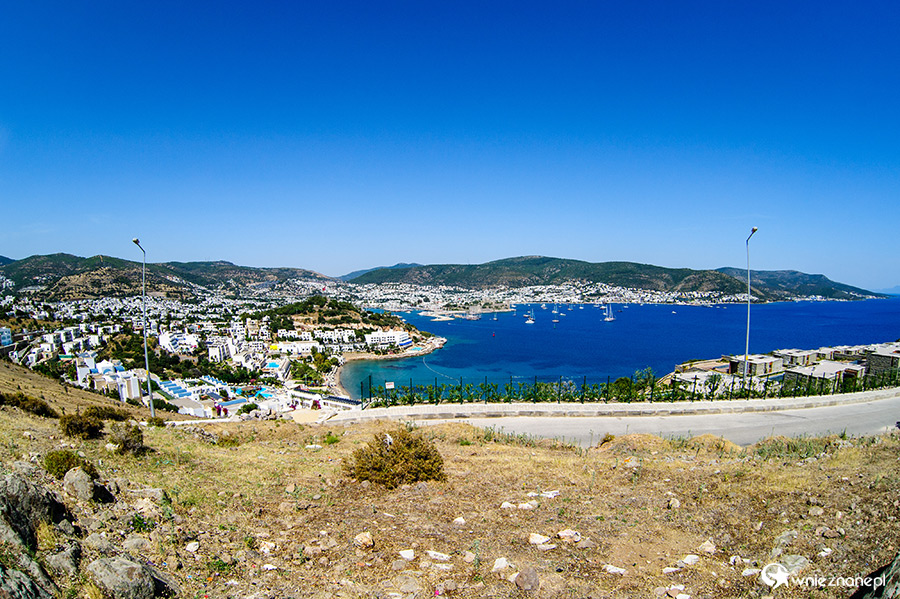Bodrum. Widok ze Wzgórza Wiatraków. - foto: wnieznane.pl Bodrum. Widok ze Wzgórza Wiatraków. - foto: wnieznane.pl