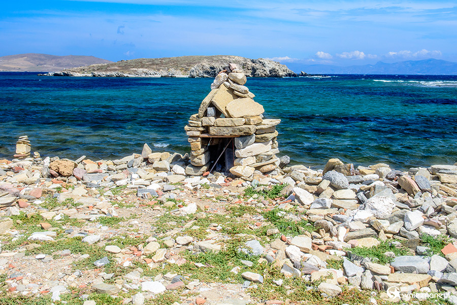 Mykonos. Przy porcie na wyspie Delos. - foto: wnieznane.pl