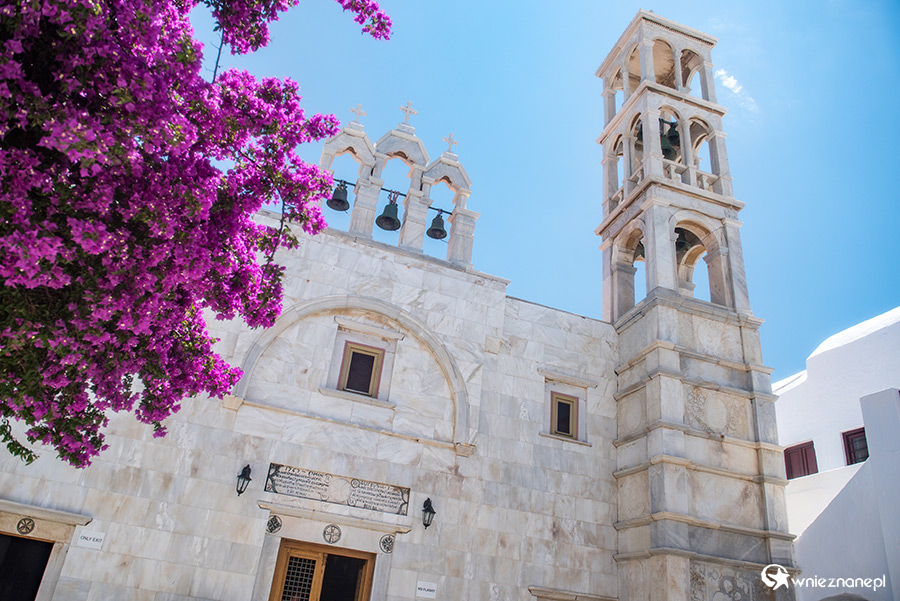 Mykonos. Klasztor Panagia Tourliani w wiosce Ano Mera. - foto: wnieznane.pl