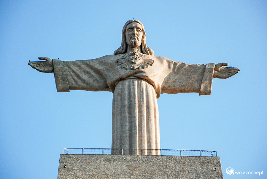 Lizbona. Pomnik Chrystusa Króla. - foto: wnieznane.pl