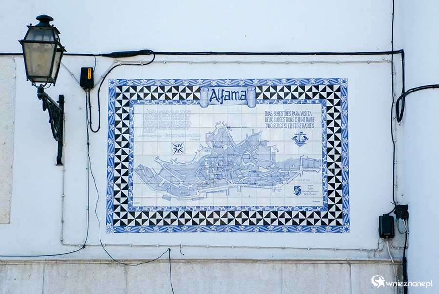 Lizbona. Alfama. - foto: wnieznane.pl