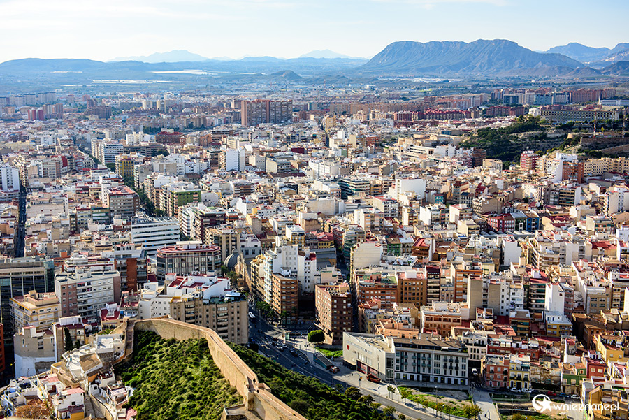 Alicante. - foto: wnieznane.pl