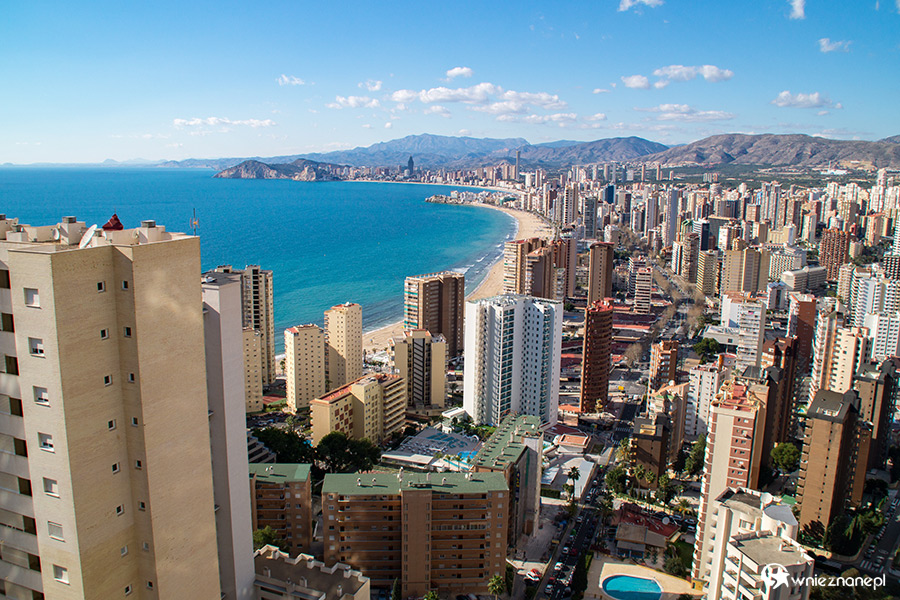 Benidorm. - foto: wnieznane.pl
