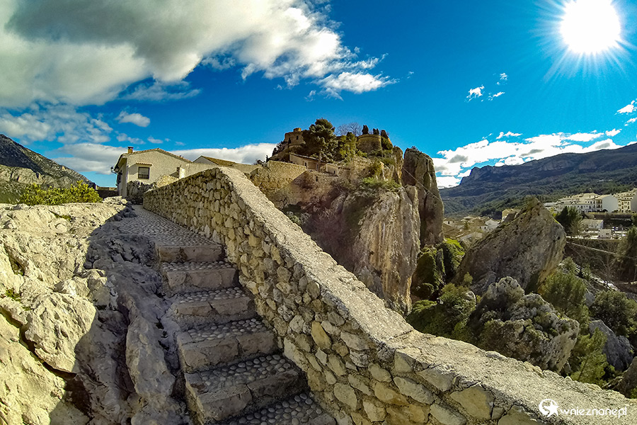Guadalest. - foto: wnieznane.pl
