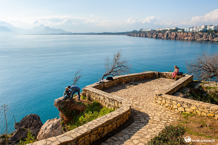 Antalya. W centrum miasta. - foto: wnieznane.pl