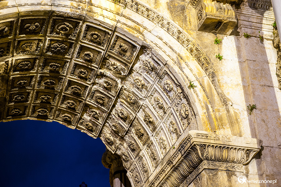 Antalya. W centrum miasta. - foto: wnieznane.pl