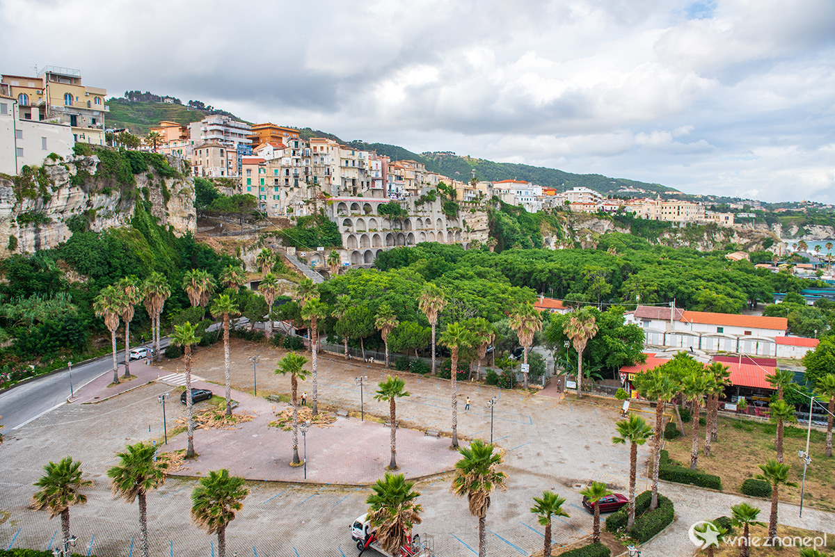 Kalabria. Malownicza Tropea. - foto: wnieznane.pl Kalabria. Malownicza Tropea. - foto: wnieznane.pl