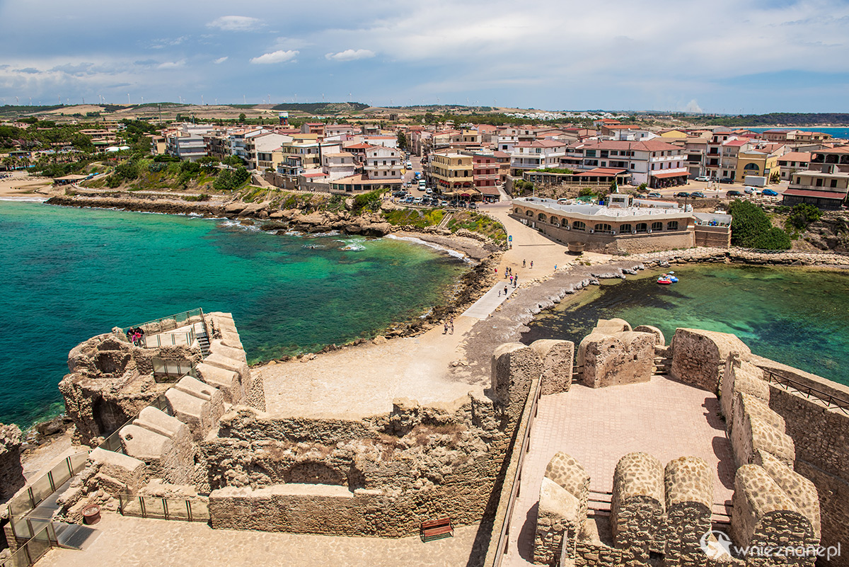 Kalabria. Zamek aragoński w miejscowości Le Castella. - foto: wnieznane.pl Kalabria. Zamek aragoński w miejscowości Le Castella. - foto: wnieznane.pl