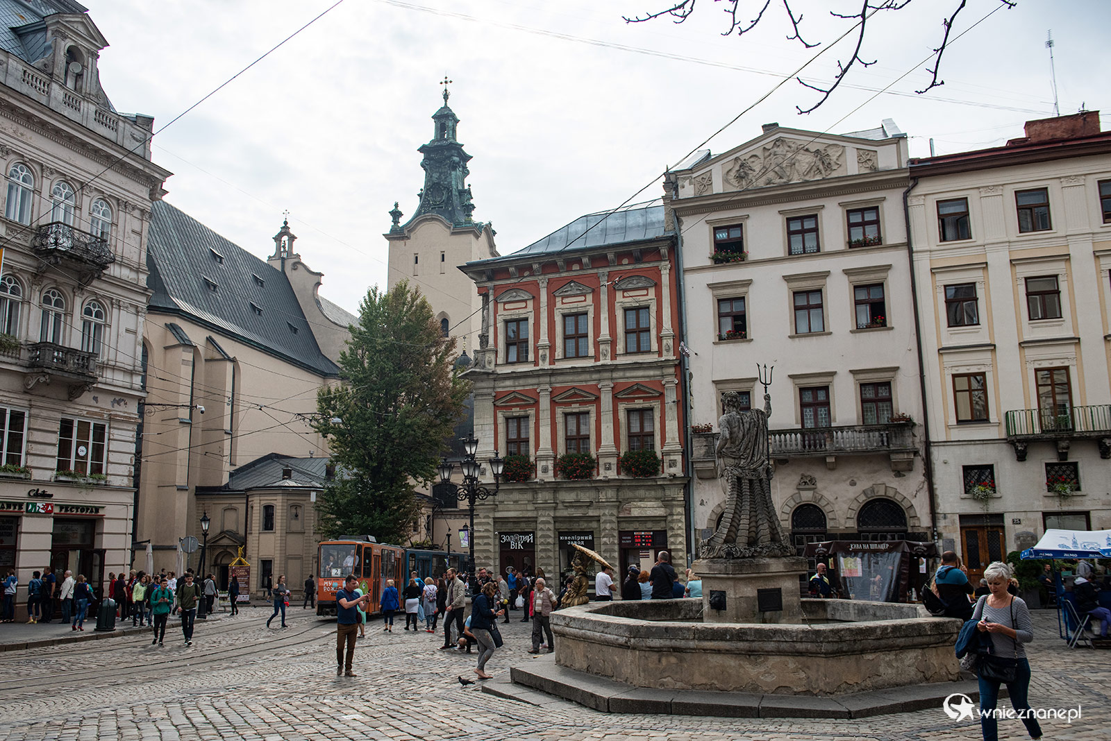 Lwów - foto: wnieznane.pl