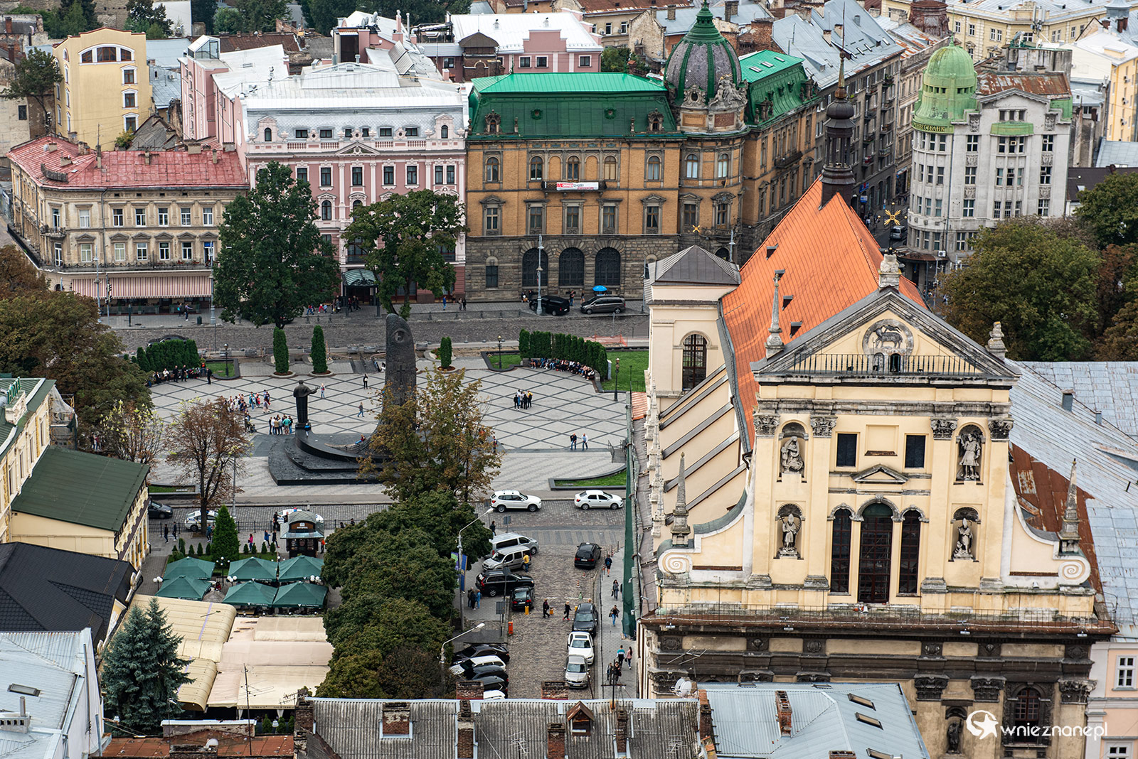 Lwów - foto: wnieznane.pl