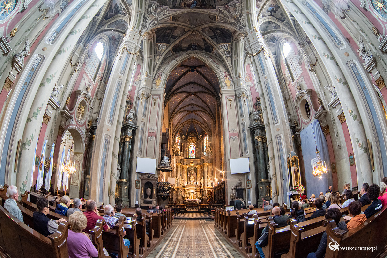 Lwów - foto: wnieznane.pl