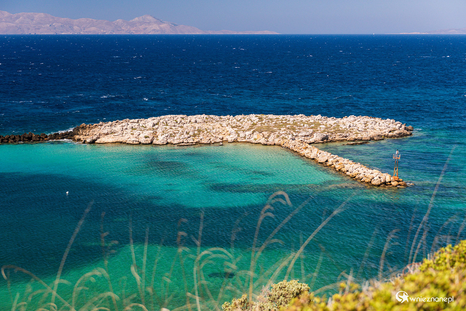 Kos. Piękny kolor wody w Limnionas. - foto: wnieznane.pl