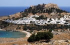 Wyspa Rodos. Panorama zabytkowego miasta Lindos. - foto: wnieznane.pl Wyspa Rodos. Panorama zabytkowego miasta Lindos. - foto: wnieznane.pl