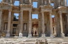 Starożytne miasto Efez. Monumentalna Biblioteka Celsusa. - foto: wnieznane.pl
