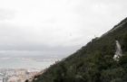 Gibraltar. Widok z Upper Rock na miasto i zatokę. - foto: wnieznane.pl
