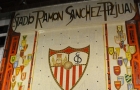 Hiszpania, Sevilla. Stadio Ramon Sanchez Pizjuan, na którym swoje mecze rozgrywa FC Sevilla. - foto: wnieznane.pl