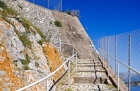 Grecka wyspa Korfu. Schodki na szczyt Starej Twierdzy w stolicy wyspy, Kerkirze.       - foto: wnieznane.pl