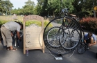 Budapeszt. Wypożyczalnia nietypowych rowerów w Lasku Miejskim... - foto: wnieznane.pl
