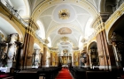 Budapeszt. Wewnątrz Pesti Ferences templom.  - foto: wnieznane.pl