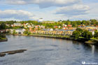 Trondheim. W tle położona na wzgórzu Forteca Kristiansten. - foto: wnieznane.pl