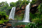 Argentyna. Parque Nacional Iguazu. Dos Hermanas, czyli wodospady dwóch sióstr. - foto: wnieznane.pl
