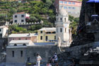 Cinque Terre. Skaliste wybrzeże Morza Śródziemnego. Miejscowość Vernazza.  - foto: wnieznane.pl