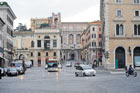 Rzym. Okolice Piazza Venezia. - foto: wnieznane.pl