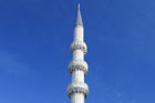 Stambuł. Minaret przy Yeni Cami. - foto: wnieznane.pl