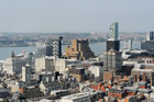 Liverpool. Widok z wieży widokowej St John's Beacon na miasto.  - foto: wnieznane.pl