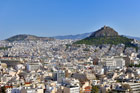 Ateny. Widok z Akropolu na miasto i Wzgórze Likavitos.  - foto: wnieznane.pl