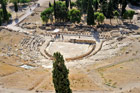 Ateny. Niezbyt dobrze zachowany Teatr Dionizosa, położony na zboczu Akropolu. - foto: wnieznane.pl