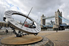 Londyn. Inne spojrzenie na Tower Bridge. - foto: wnieznane.pl
